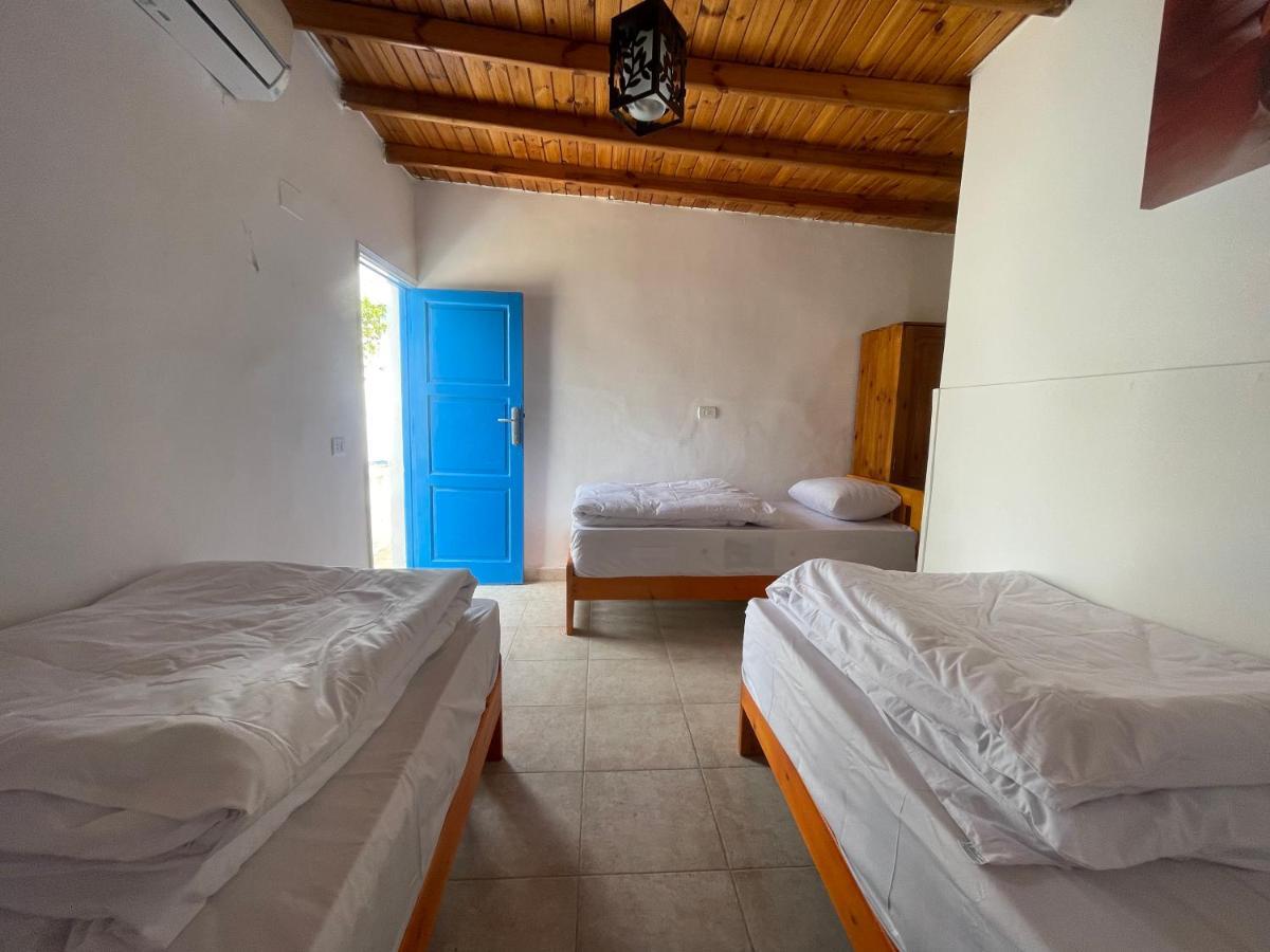 Auski Hostel Dahab Esterno foto
