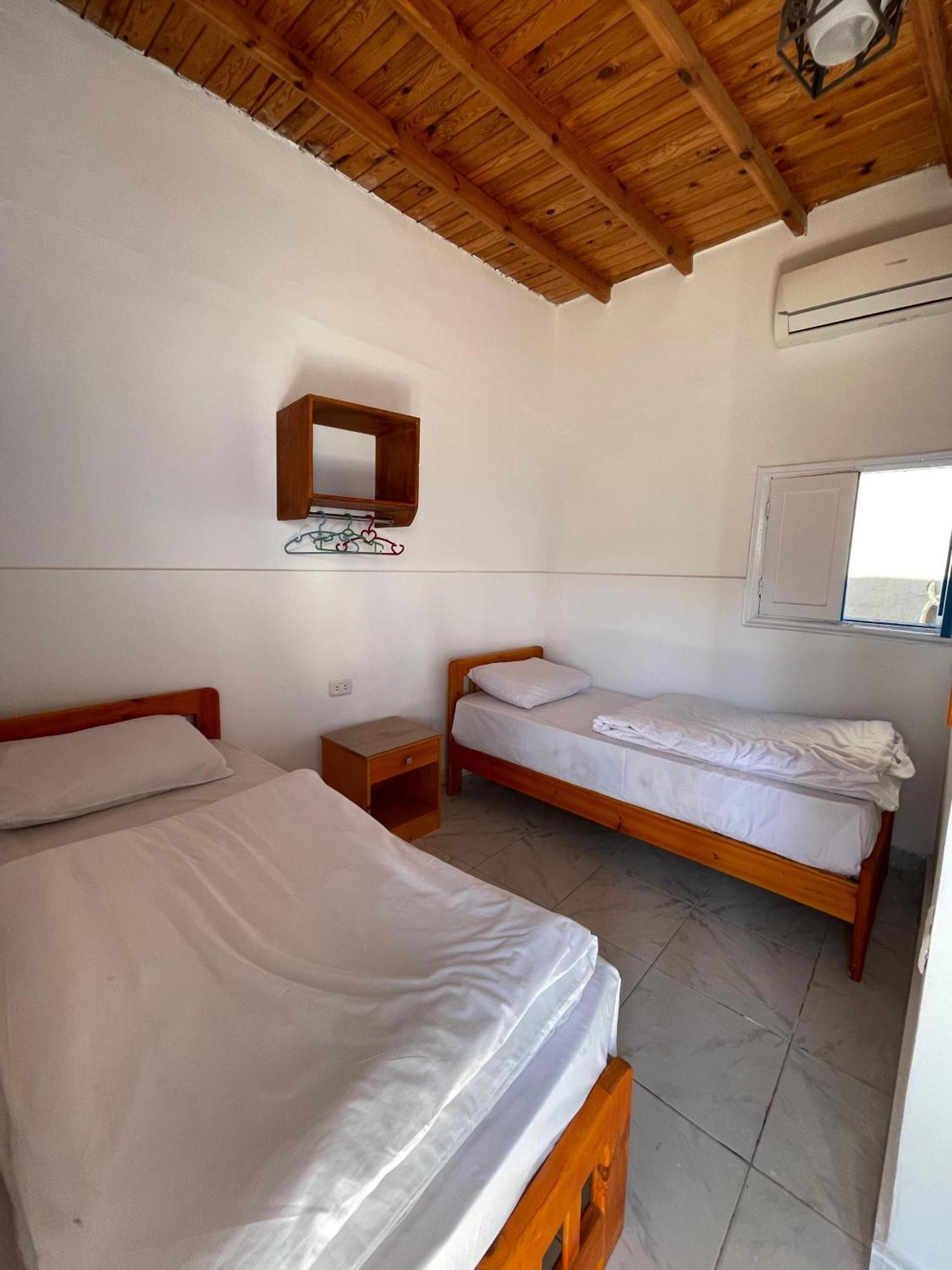 Auski Hostel Dahab Esterno foto